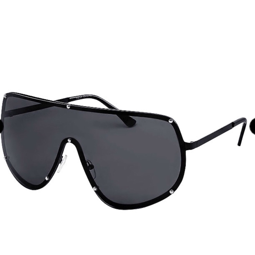 Black Visor Style Sunglasses
